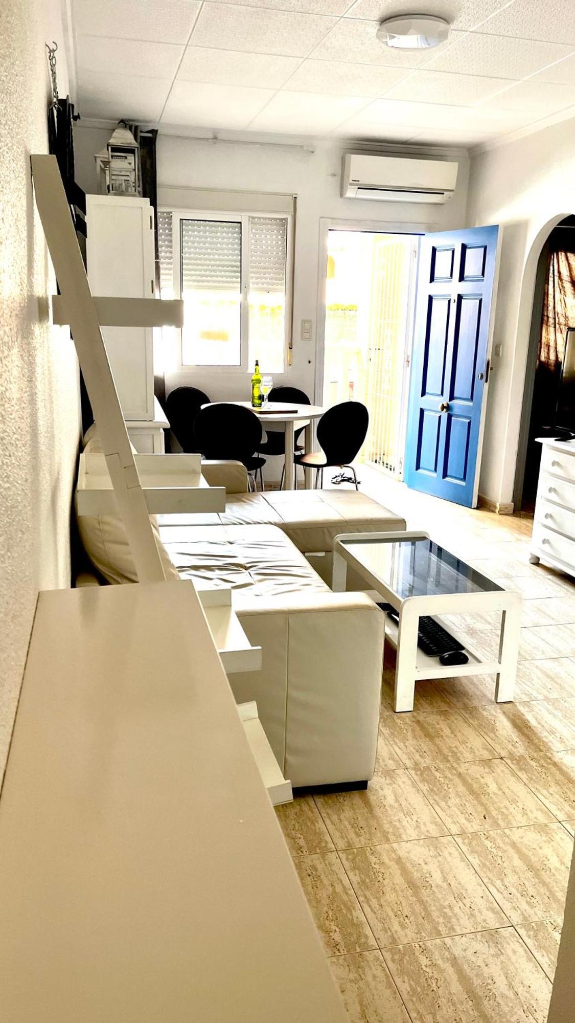 Appartamento Cozy And Bright Locos Torrevieja